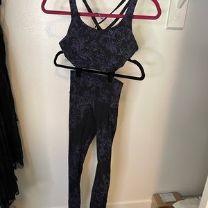 Lulu lemon set matching bra and leggings luxtreme soft 4 6